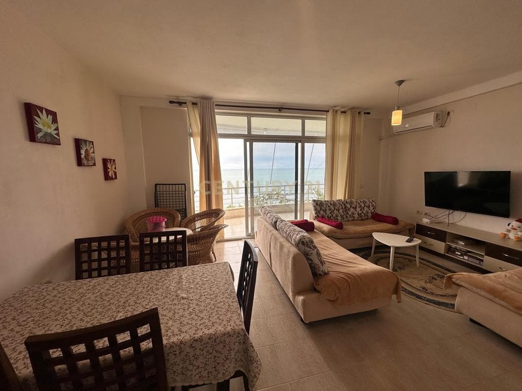 Apartament 1+1 me verande Pamje Deti Për Shitje në Currila, Durrës !