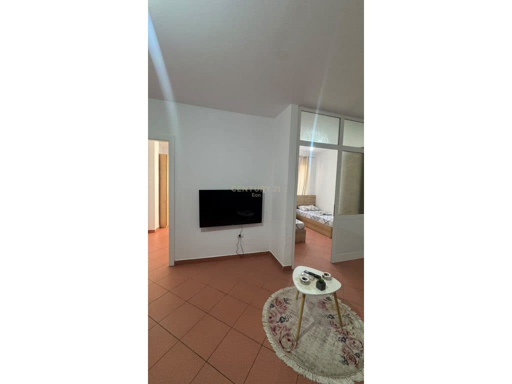Apartament 2+1 Me Qira në Plazh, Durrës ! 3