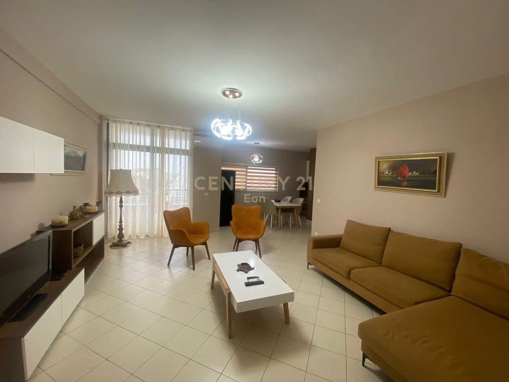 Apartament i Bollshëm 2+1+2 për Qira në Vollga, Durrës! 2
