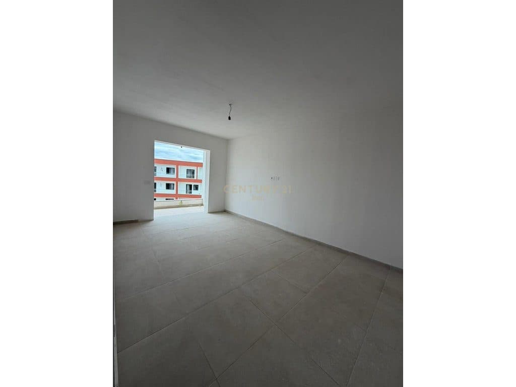 Apartament 2+1 në Rezidencën EON – Golem !!! VETËM 900€/m² (APARTAMENT I PËRFUNDUAR) 3