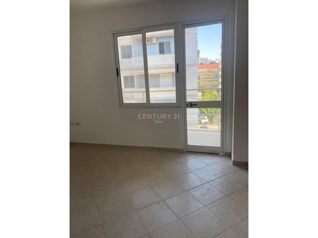 APARTAMENT 2+1 NË SHËNGJIN –130 METRA NGA DETI! 2