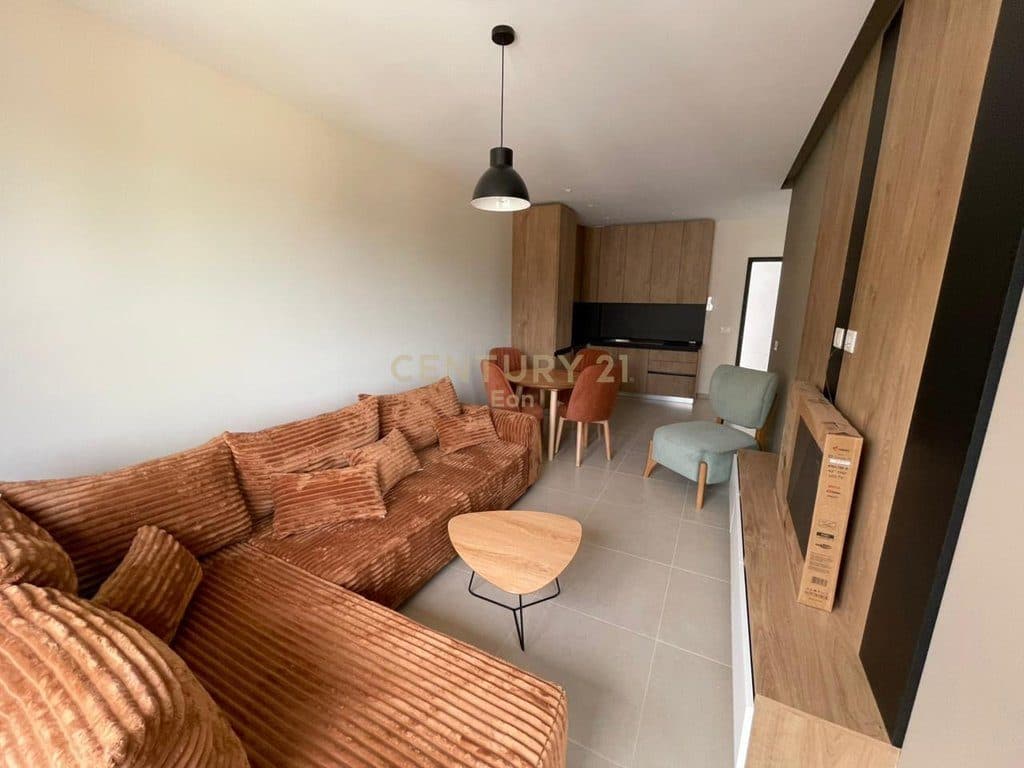 Apartament 1+1 Për Shitje tek Paja Residence me pamje pishine, Mali i Robit !