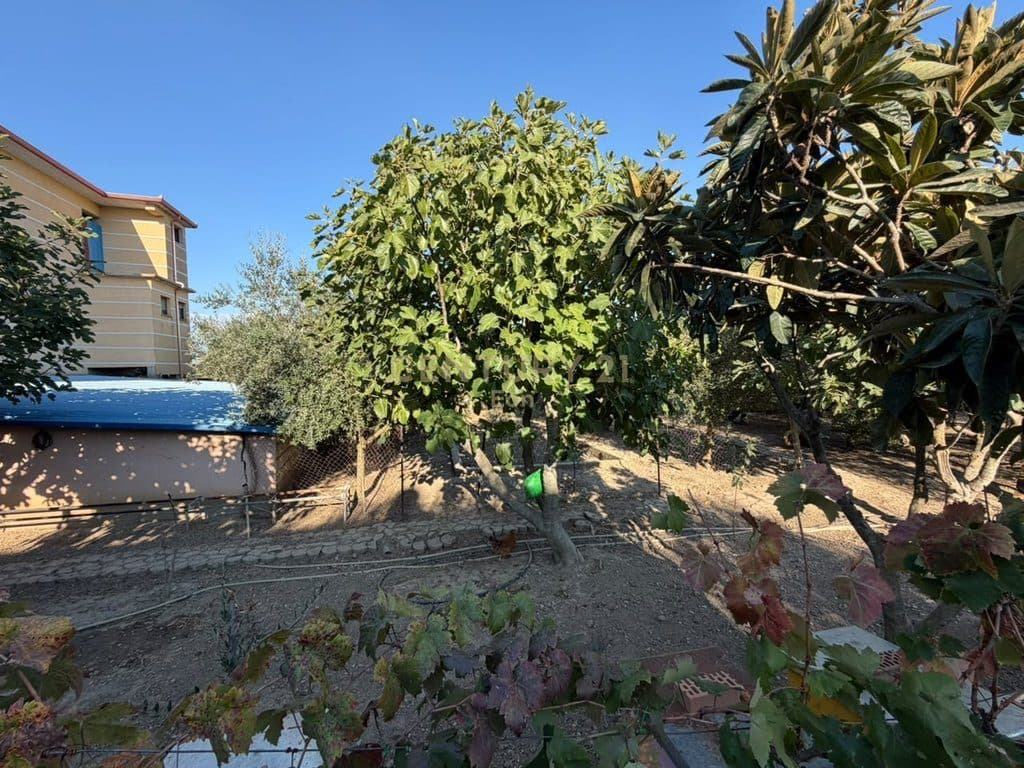 Pronë Ekskluzive në Çermë | Karburant + Gaz + Lavazh + Bar-Kafe | 1,104 m² | 400,000 €