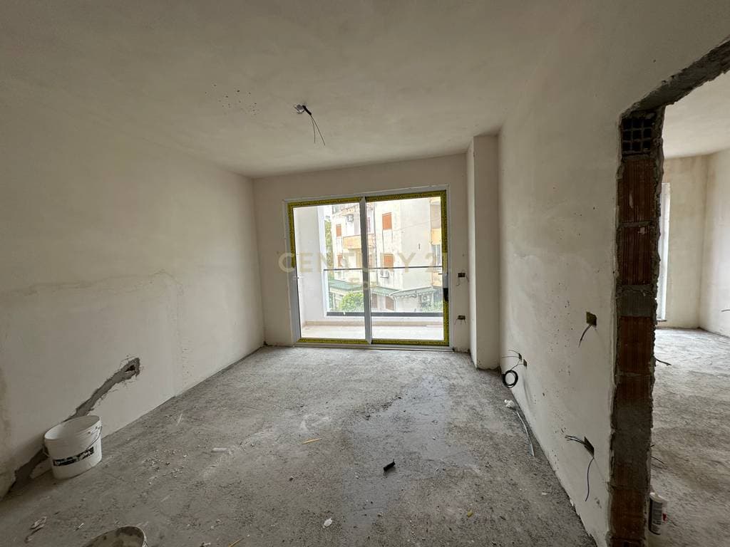 SHITET APARTAMENT 1+1 OBJEKTI PARE 70M NGA DETI TEK LIBURNA REZIDENCE! 3