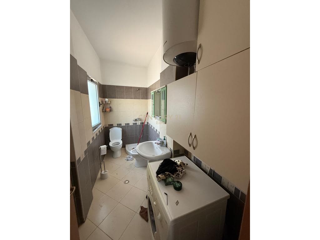 SHITET APARTAMENT 1+1 TEK UKD, DURRES ! 2