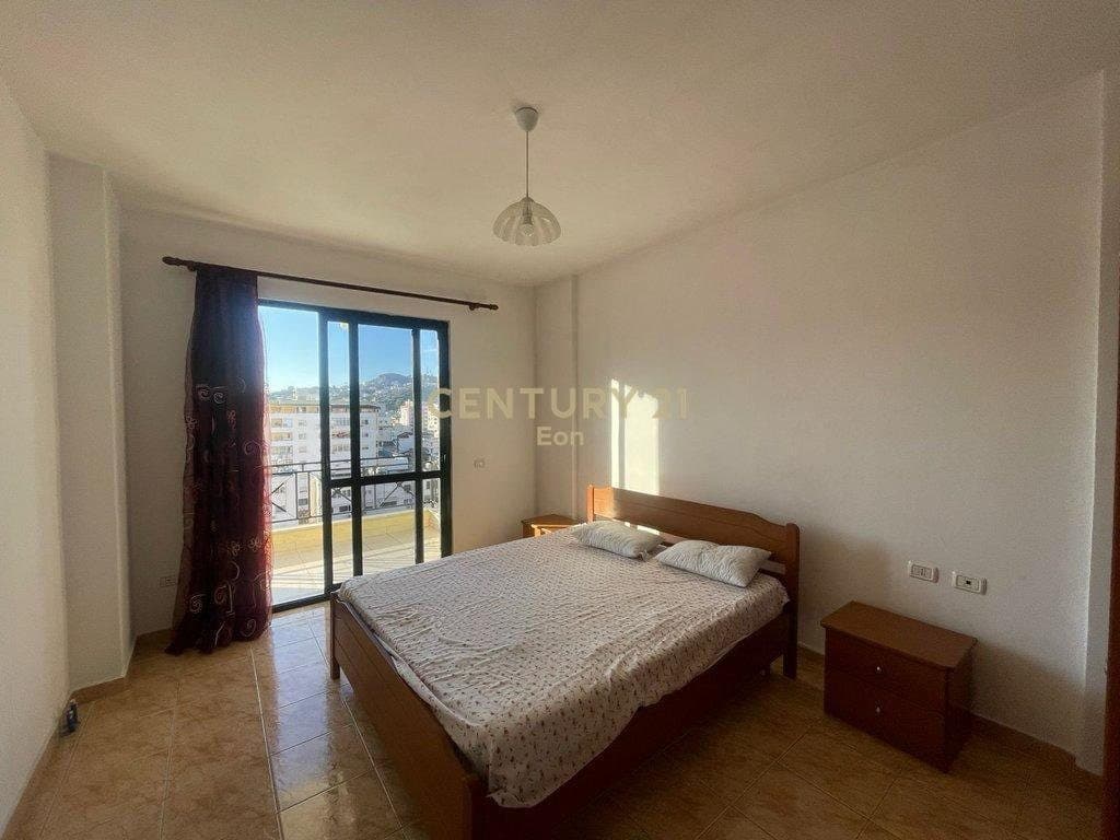 Apartament 1+1 + Verande me Qira në Lagja nr.6, Durrës ! 4