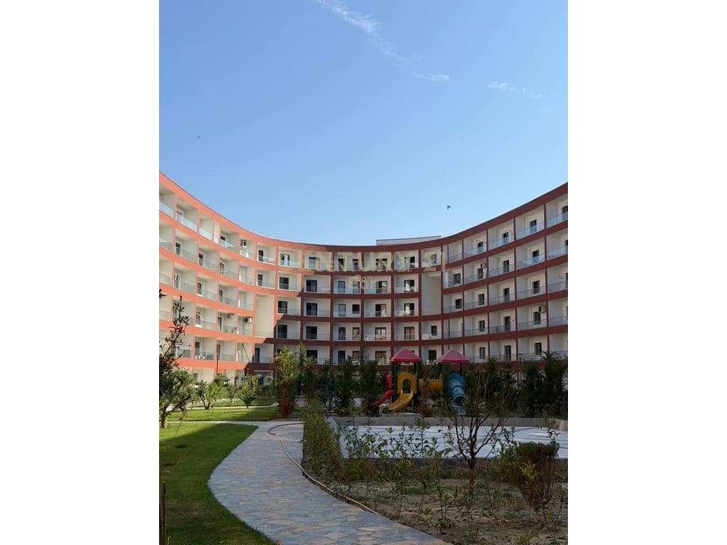 APARTAMENT 1+1 PËR SHITJE – REZIDENCA EON, GOLEM! 4