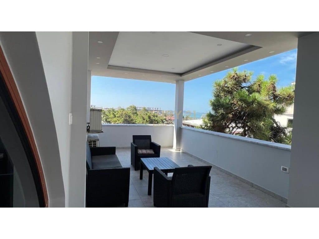 APARTAMENT 2+1+VERANDE PER SHITJE 50M LARG DETIT, NE NJE KOMPLEKS REZIDENCIAL GOLEM!!! 2