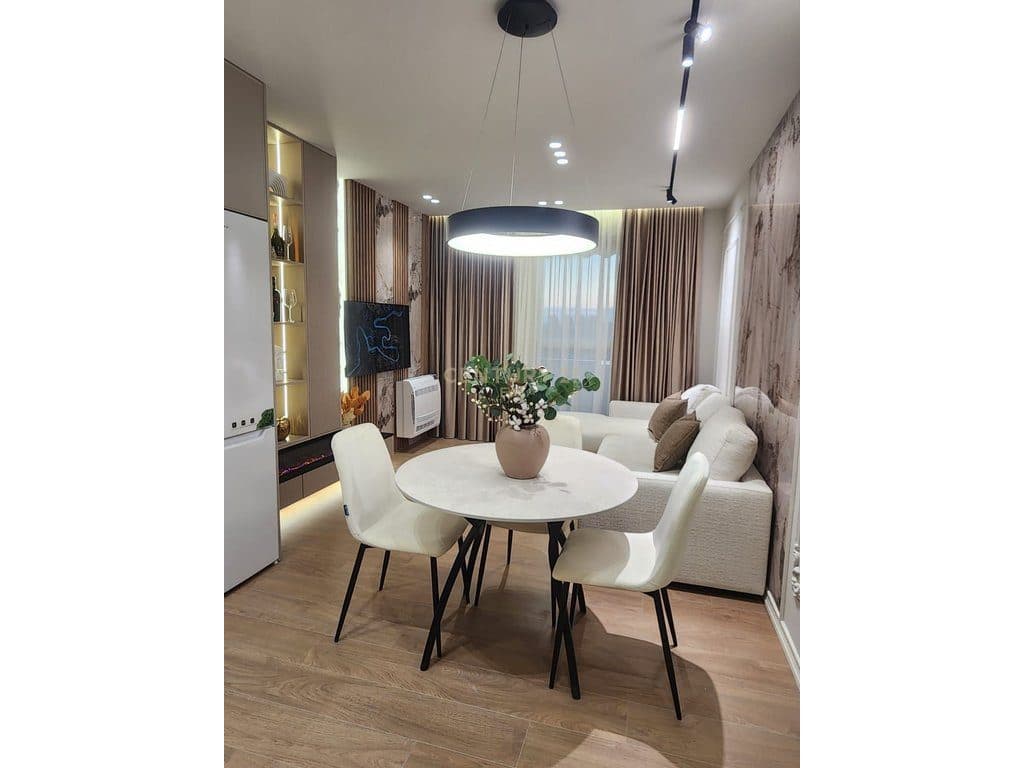 Shitet Apartament 2+1 ne zonen e Plazh me Pamje Deti, Durres! 4