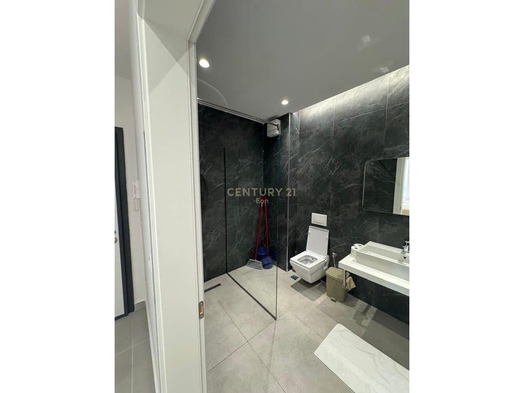 JEPET ME QIRA APARTAMENT 2+1 I ARREDUAR NE GOLEM PRANE PREMIUM HOTEL ! 4