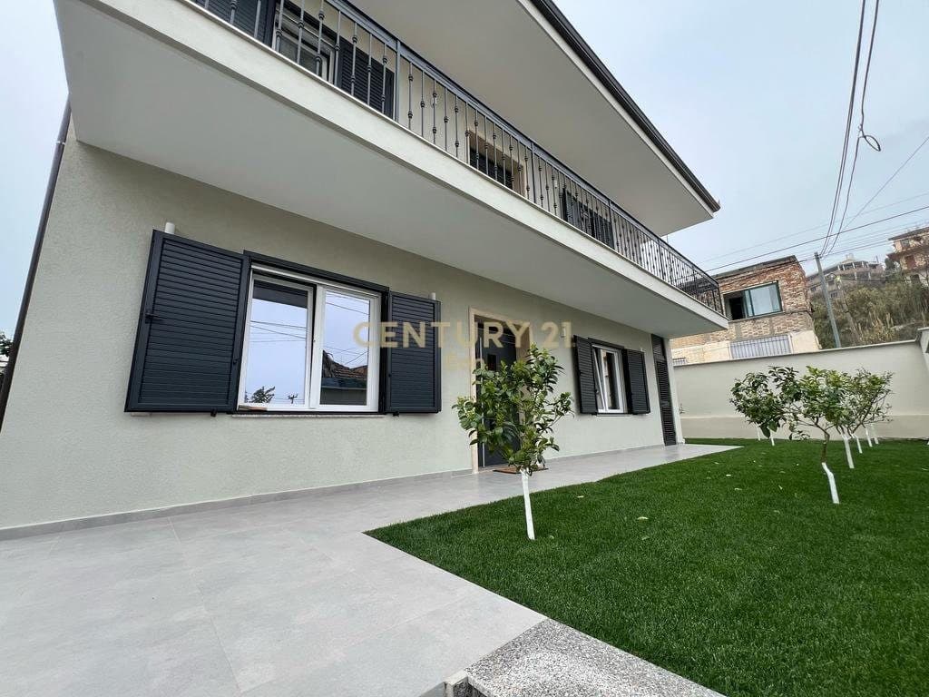 Shtëpi PRIVATE PËR SHITJE, PRANË SHKOLLËS "EFTALI KOCI" 2