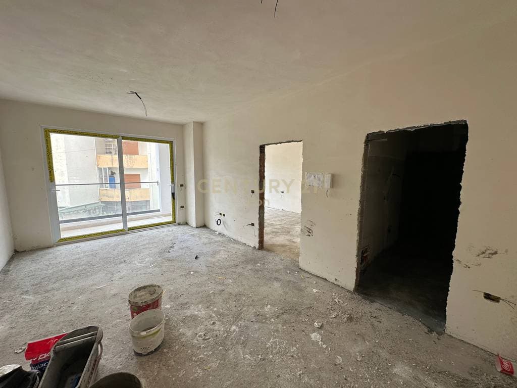SHITET APARTAMENT 1+1 OBJEKTI PARE 70M NGA DETI TEK LIBURNA REZIDENCE! 2