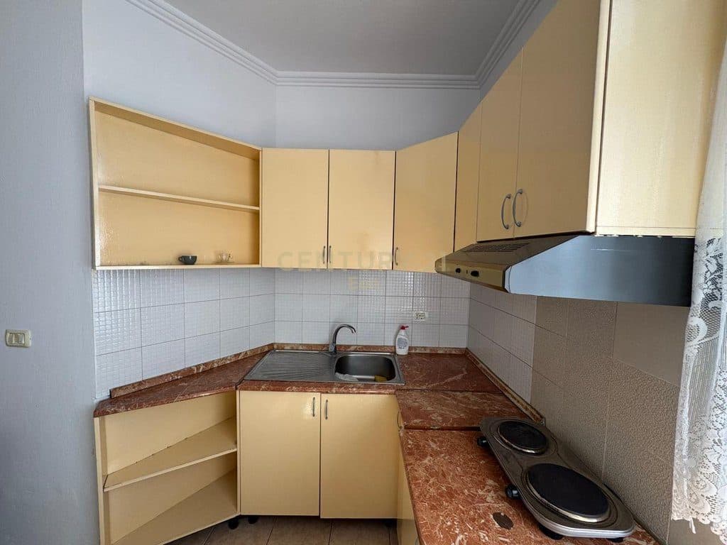SHITET APARTAMENT 1+1 NE SHKEMBIN E KAVAJES, 150 M AFER DETIT !!! 3