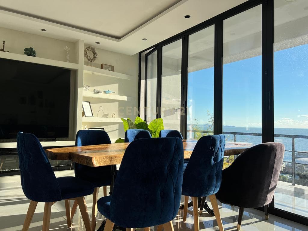 JEPET ME QIRA APARTAMENT 2+1 + GARAZHD ME PAMJE DETI, TEK VILA ZOGUT, DURRES !!!