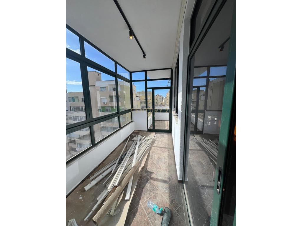 Apartament 1+1 në Shitje Me Pamje Deti në Plazh, Durrës !!!