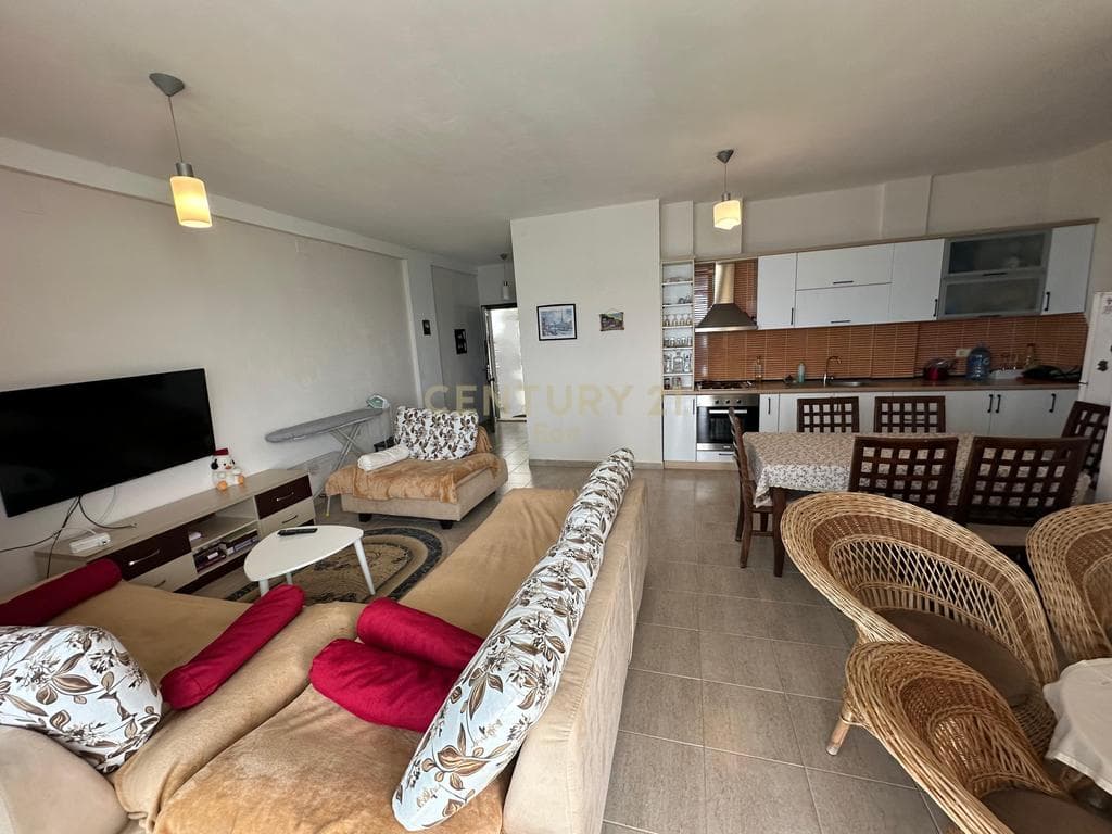 Apartament 1+1 me verande Pamje Deti Për Shitje në Currila, Durrës ! 4