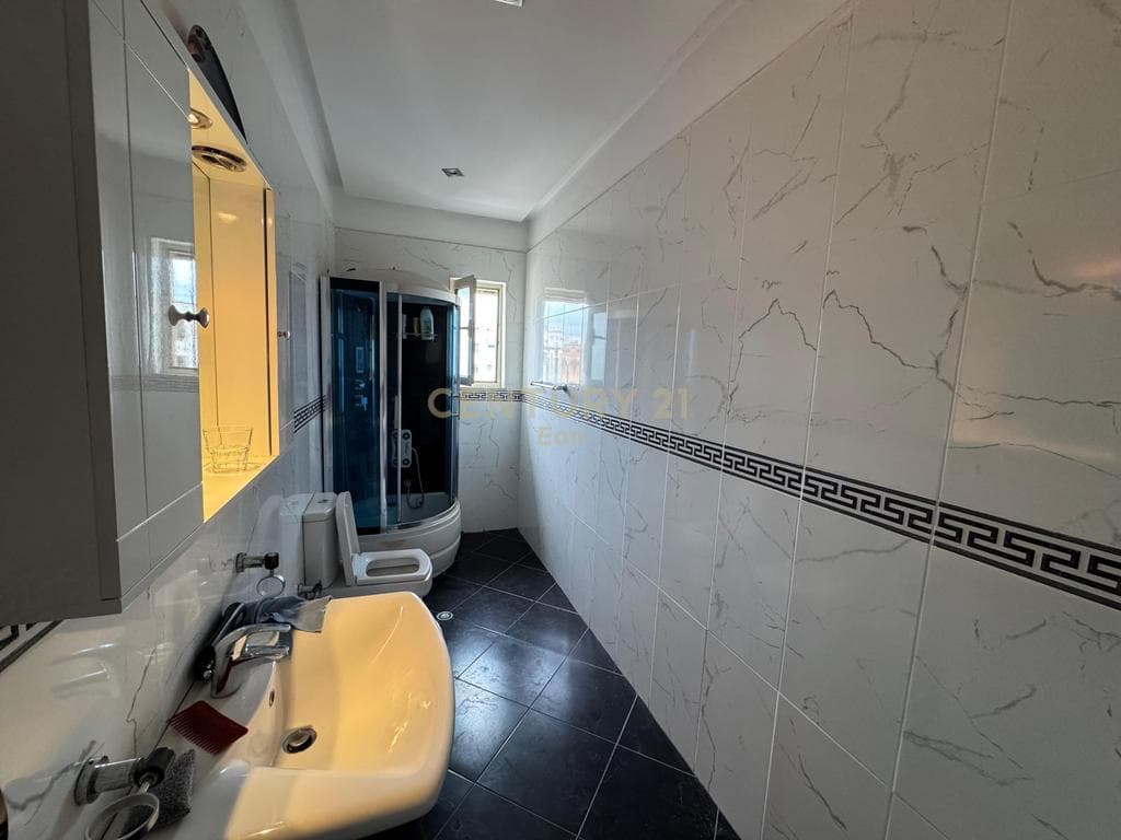 SHITET APARTAMENT 2+1, MUNDESI KTHIMI NE 3+1! 3