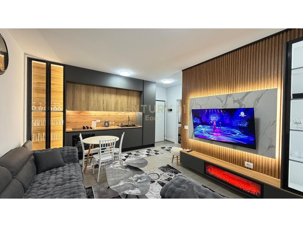 PËR QIRA APARTAMENT 1+1, GOLEM!