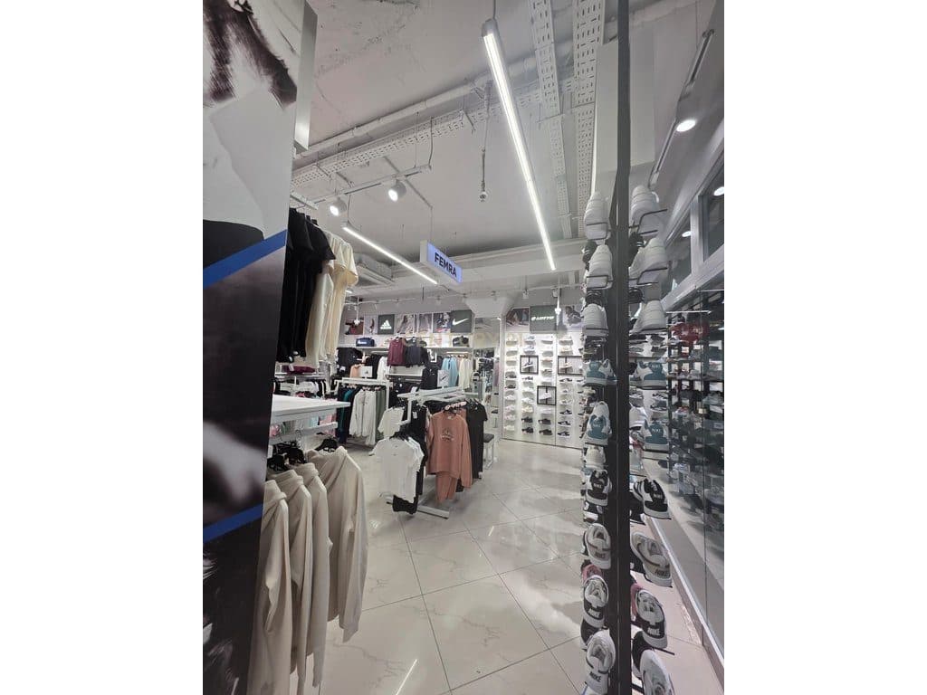 Dyqan shitje në Qendra Tregtare Flagship, Durrës ! 4