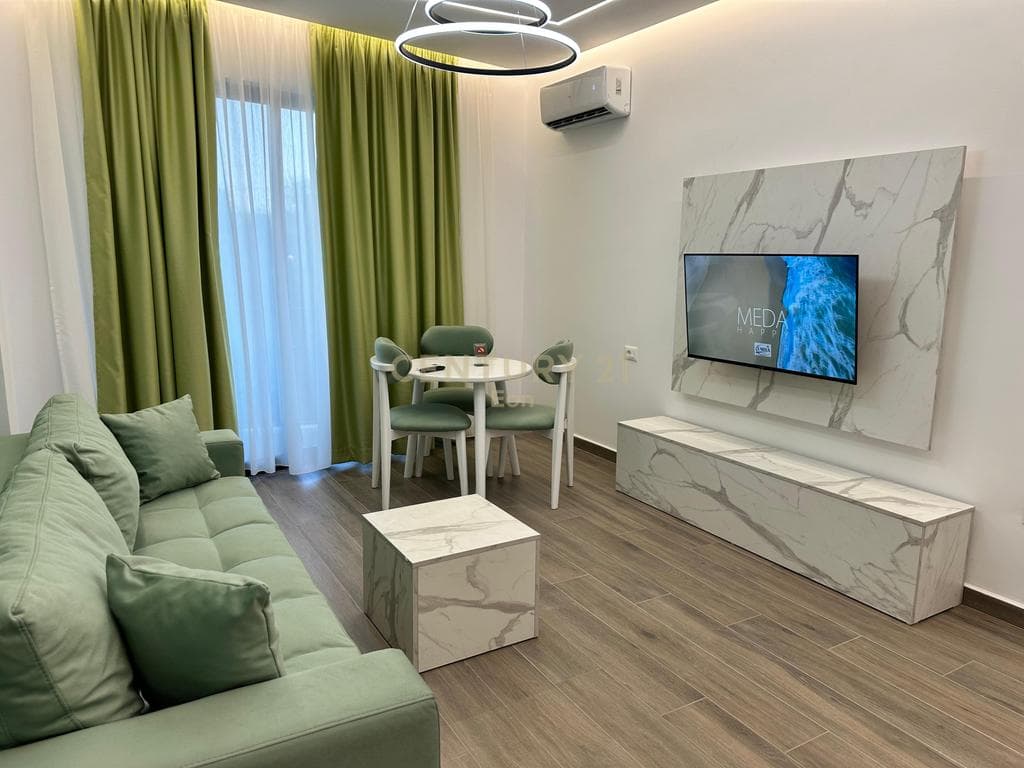 SHITET APARTAMENT 1+1 NE MALIN E ROBIT ! 2