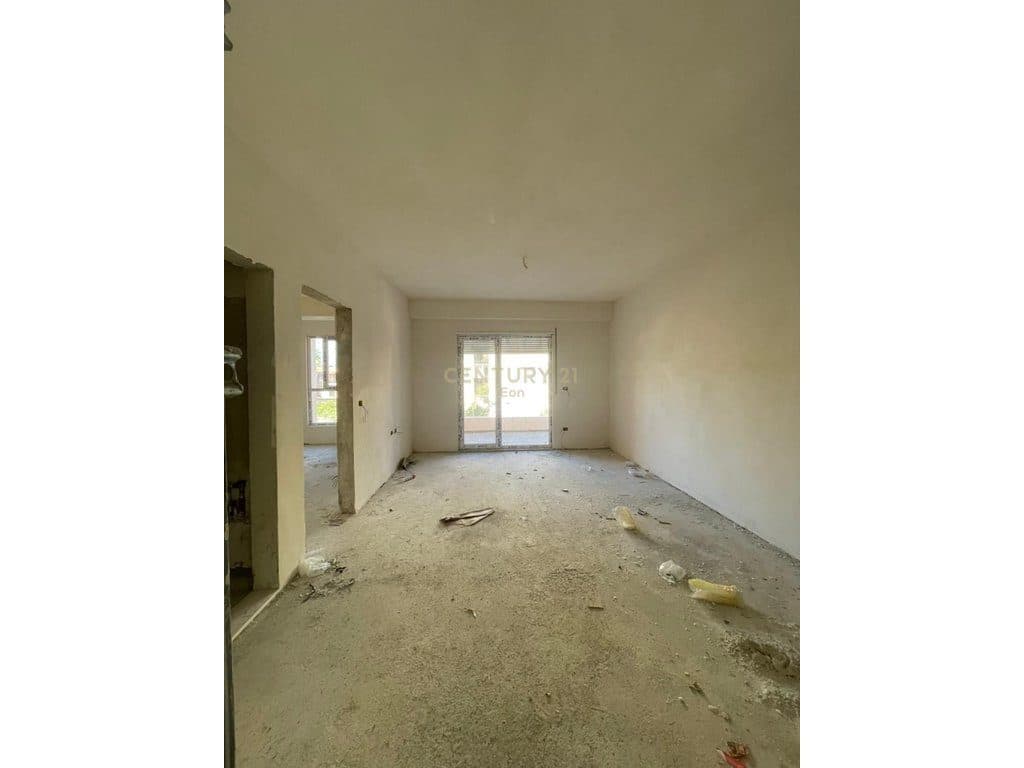EXCLUZIVE SHITET APARTAMENT 1+1 NE GOLEM , 100M NGA DETI ! 3