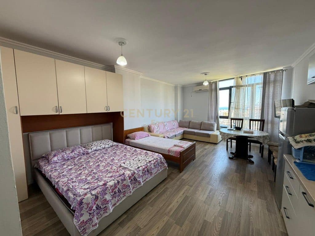 Shitet Garsoniere, Pamje Deti, Shkembi i Kavajes, Durres !
