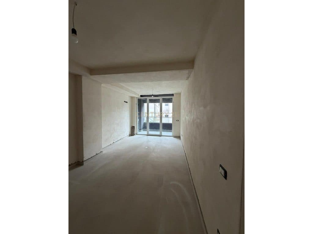 SHITET APARTAMENT 1+1 MONTEVIDEO RESIDENCE TE MALI ROBIT! 4