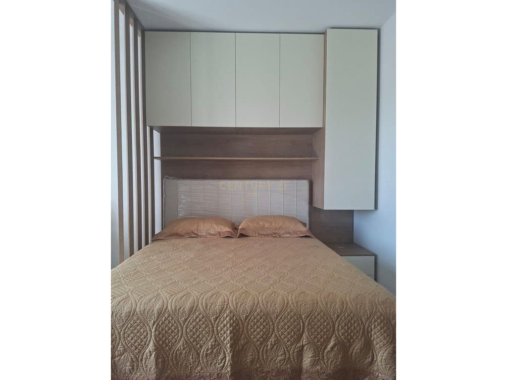Apartament 1+1 Me Qira në Golem ! 3