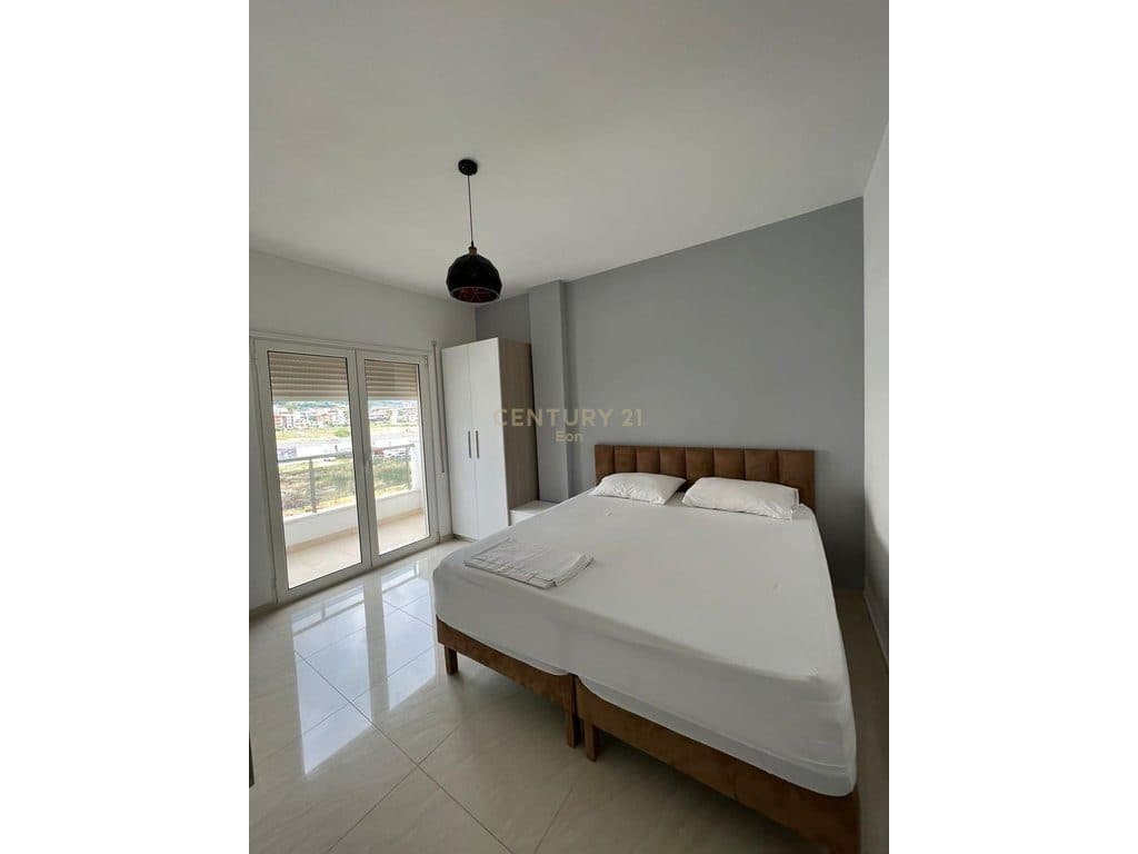 Apartament 1+1 Me Qira në Golem ! 4