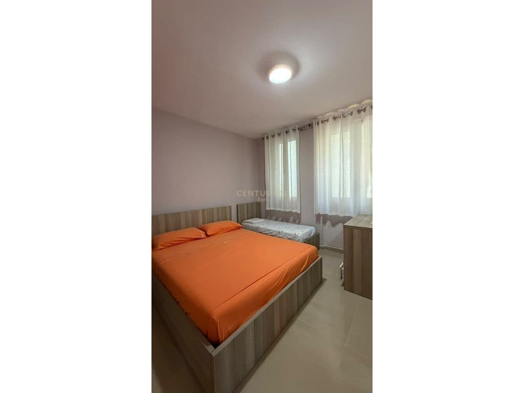 SHITET APARTAMENT 2+1 ME OBORR NE QERRET ! 4