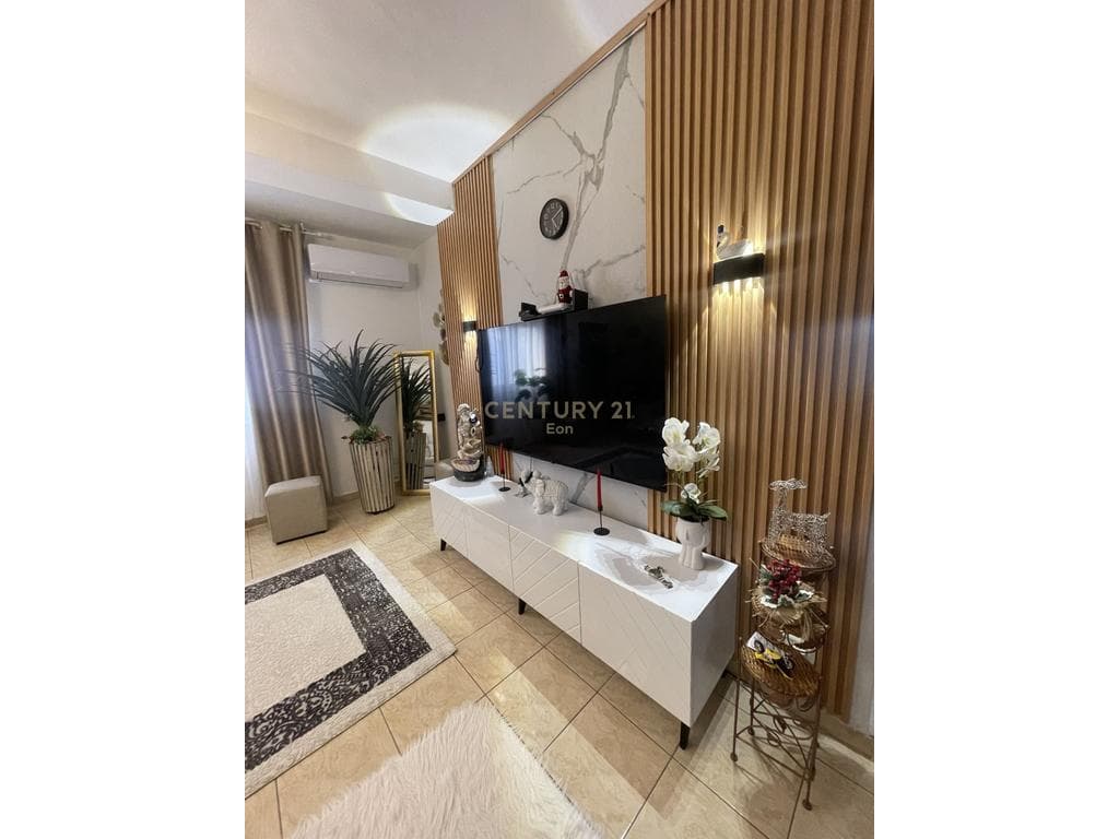 Apartament 1+1 Me Qira tek Vila e Zogut, Durrës ! 4