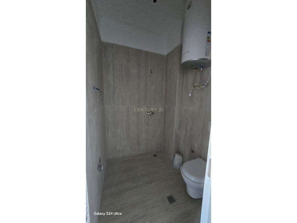 Shitet Apartament 1+1 në Spitalle, Durrës !