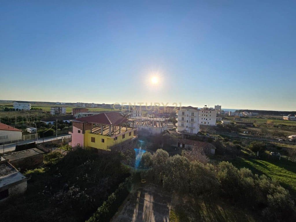 Hotel per Shitje ne Spille !