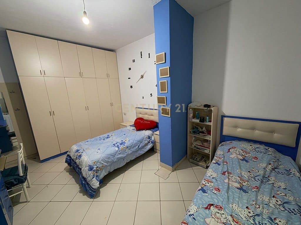 Jepet me qera kati i parë i vilës në Shkallnur, Durrës ! 3