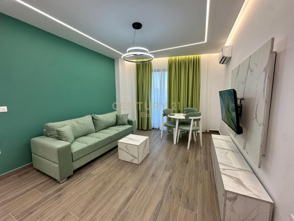 SHITET APARTAMENT 1+1 NE MALIN E ROBIT !