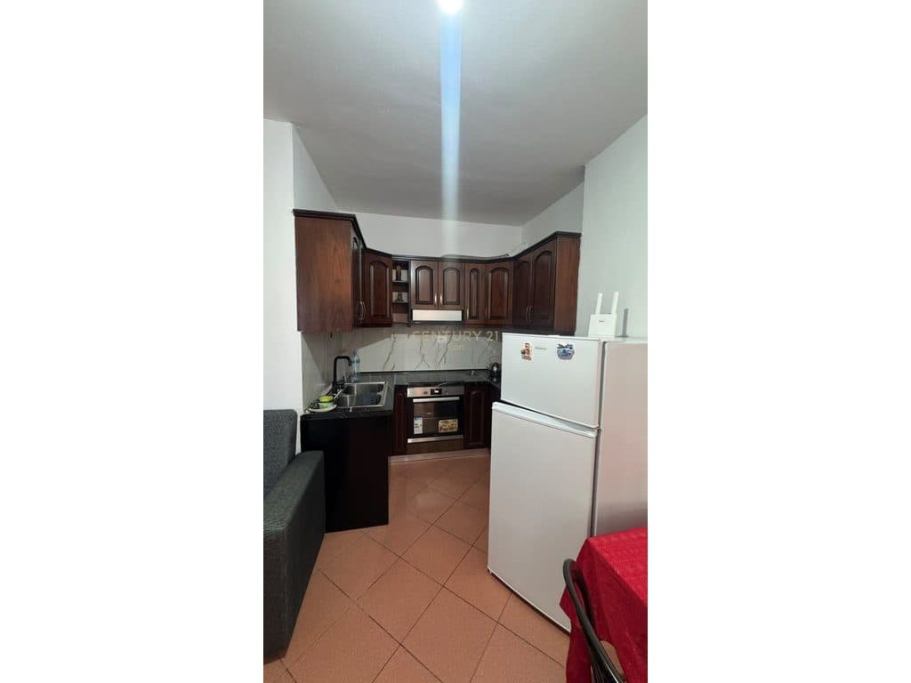 Apartament 2+1 Me Qira në Plazh, Durrës ! 2