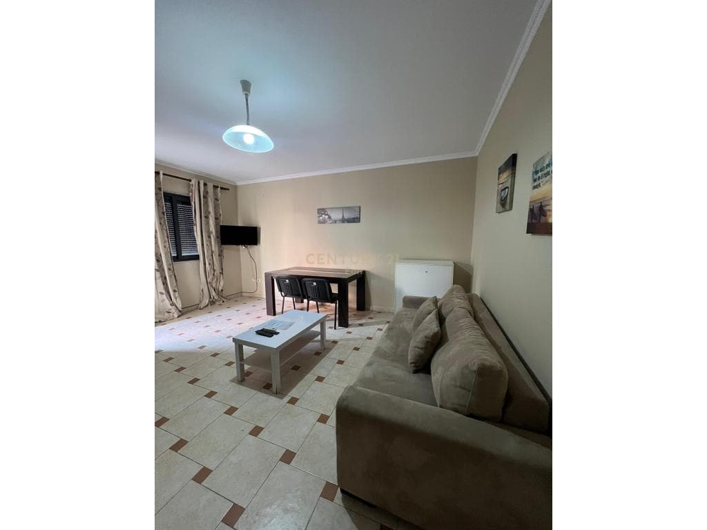1+1 apartament me qira në Plazh, Durrës !