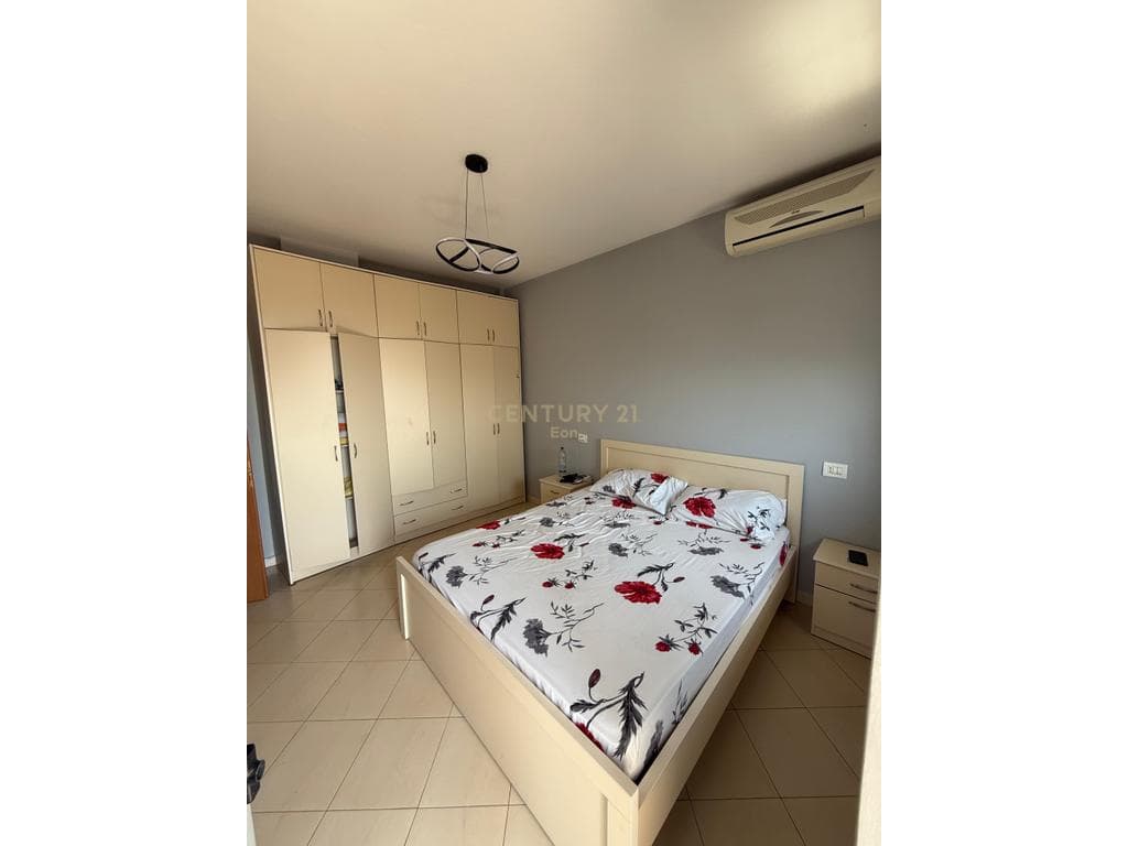 SHITET APARTAMENT 1+1 TEK UKD, DURRES ! 3