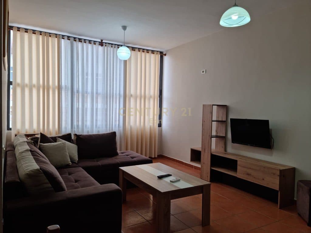 Apartament 2+1 Me Qira në Plazh, Durrës !