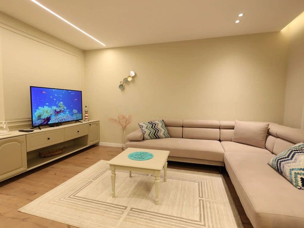 JEPET ME QIRA SUPER APARTAMENT 1+1 NE DURRES ,VOLLGA ! 4