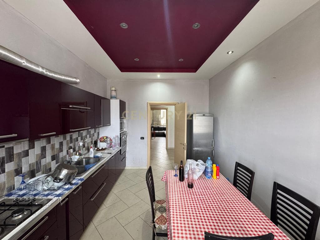 SHITET APARTAMENT 2+1, MUNDESI KTHIMI NE 3+1!