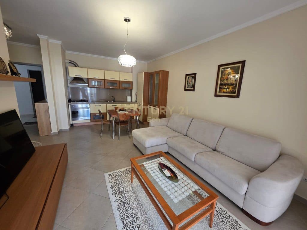 Apartament 1+1 Me Qira në Vollga, Durrës ! 2