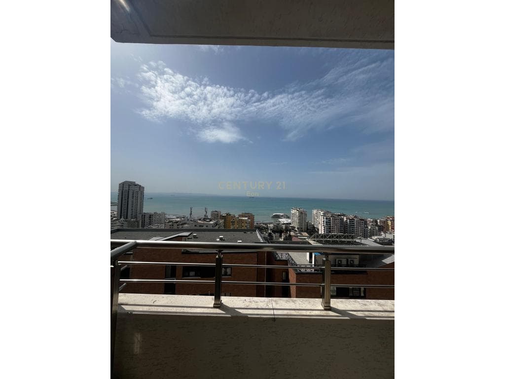 Apartament 2+1 Pamje Deti Për Shitje në Vila e Zogut, Durrës !