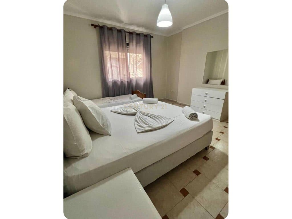 Apartament 1+1 për Qira në Plazh Stacioni i parë, Durrës ! 3
