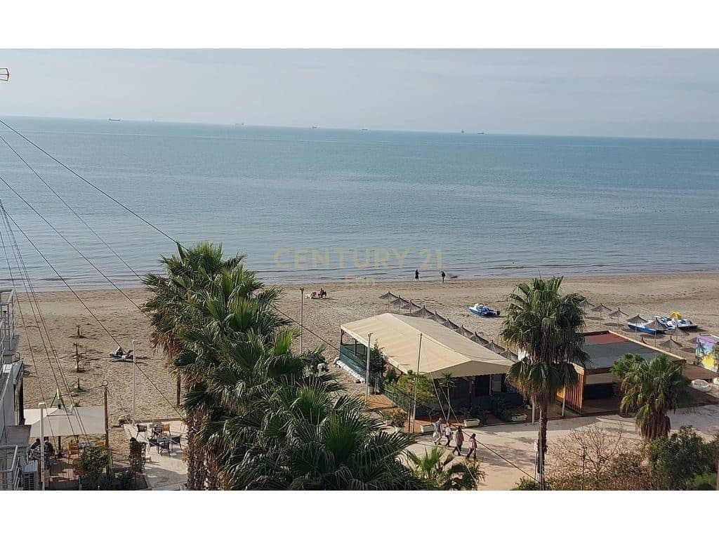 Excluzive ! Shitet Apartament 1+1 në Vijën e Parë të Detit – Shkëmbi i Kavajës, Durres !
