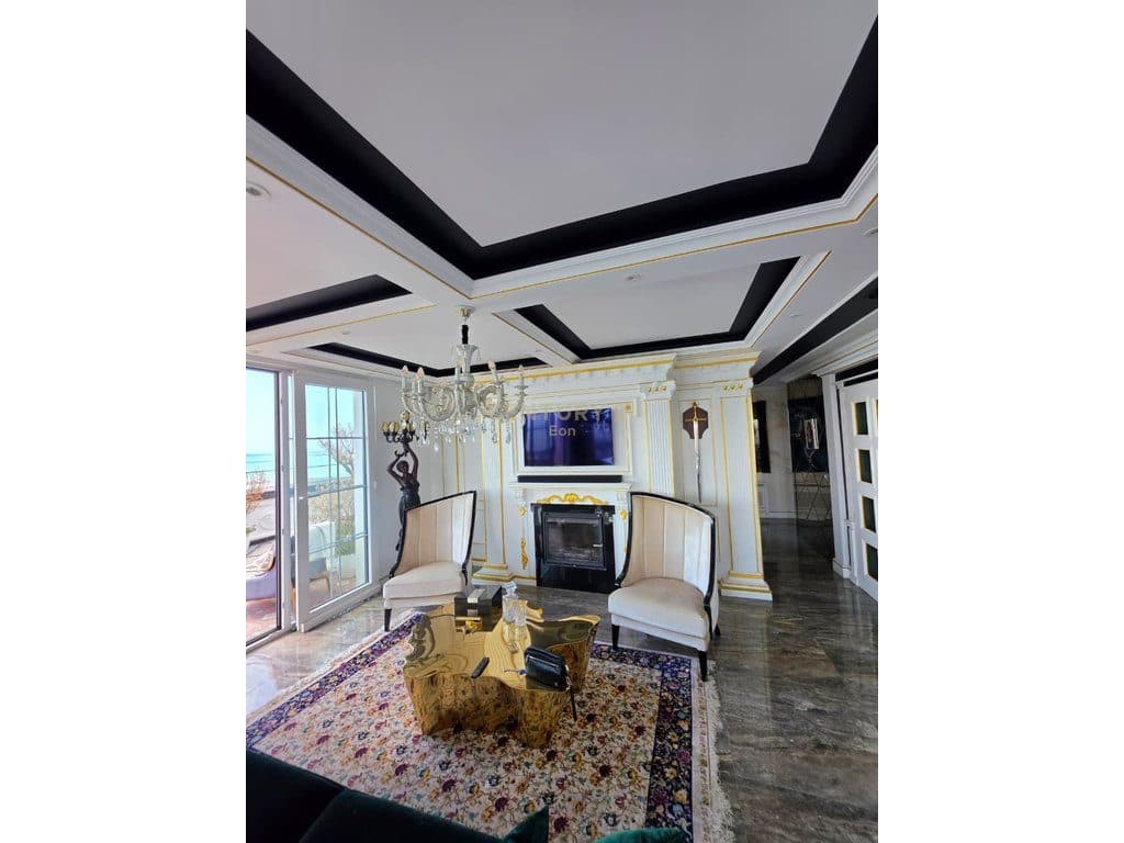 Luxury Penthouse Për Shitje në Plazh, Durrës ! 2