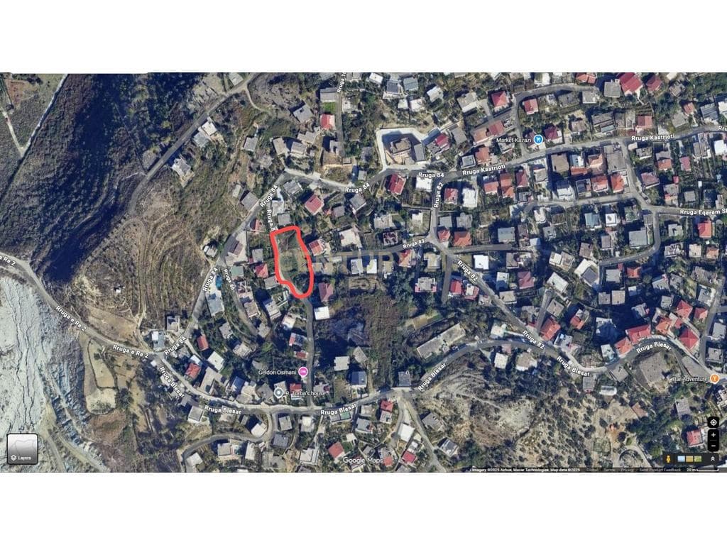 Tokë Për Shitje te zona spitalit, Durrës - 400000€ | 1866 m² 1