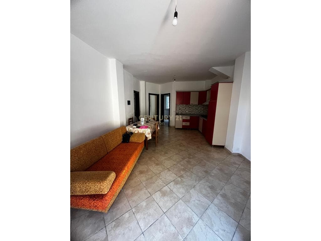 Apartament 2+1 në Rezidencë Private, 30–50 m nga Deti – Golem ! 3