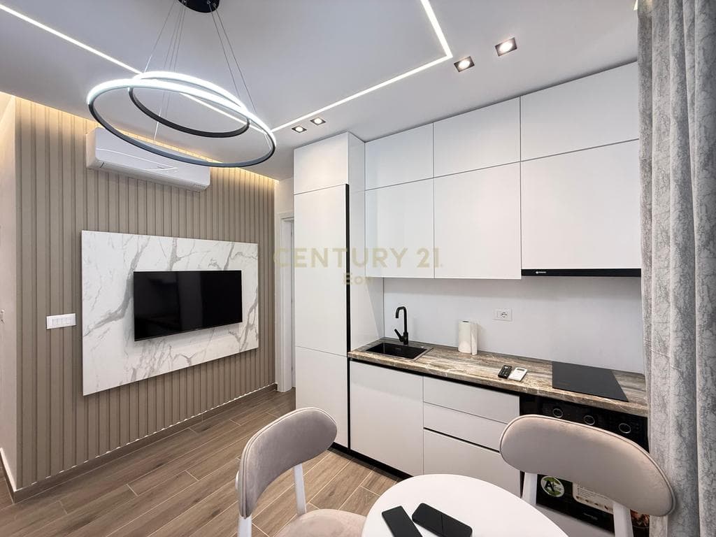 Shitet Apartament 1+1 me Verande në Golem, Durrës ! 2