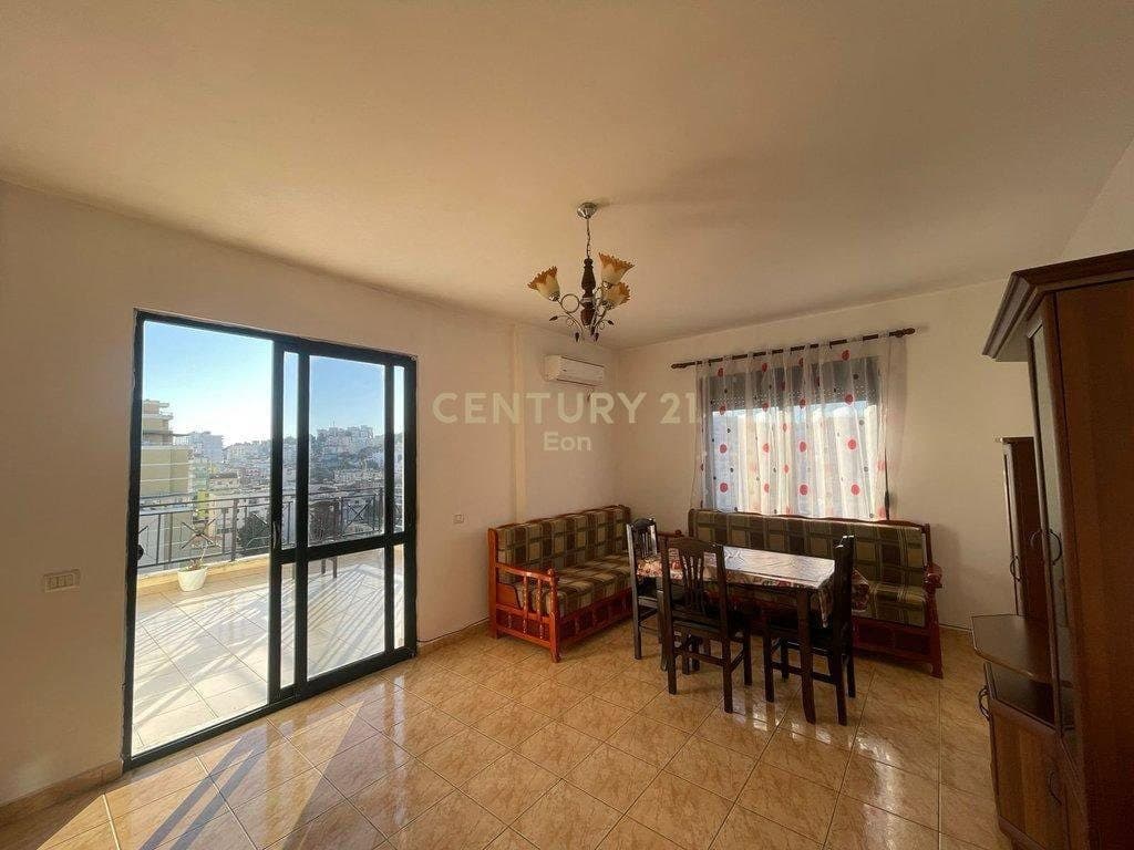 Apartament 1+1 + Verande me Qira në Lagja nr.6, Durrës ! 3